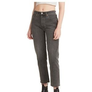 NWT Levi’s 501 Cropped Jeans High Rise Straight Button Fly size 4 or 12 New $80